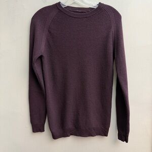 Lululemon Simple Wool Crew Neck, Size 6